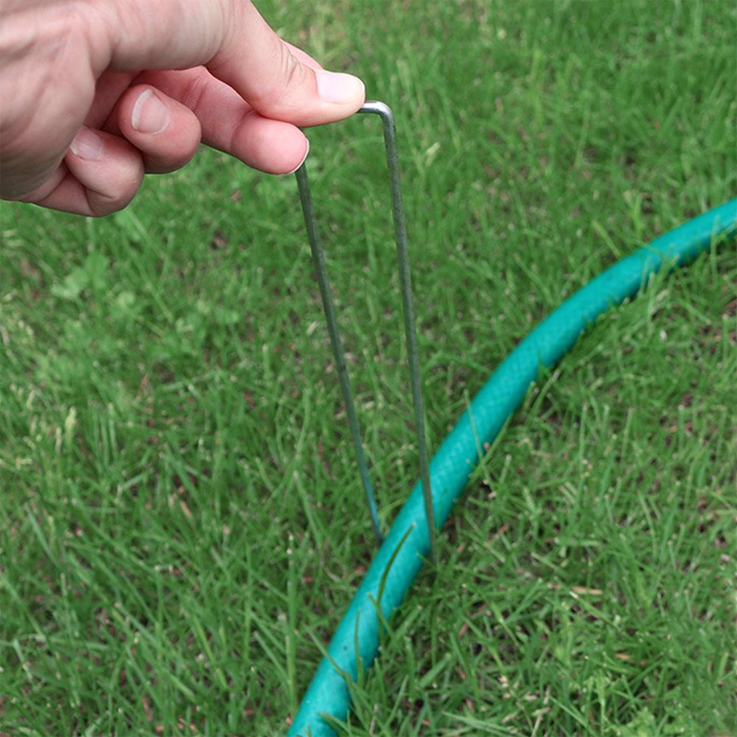 Sunnydaze Decor - Vente Piquets de jardin/pelouse - Ensemble de 100 agrafes de jardin/paysage en acier galvanisé de 30 cm3