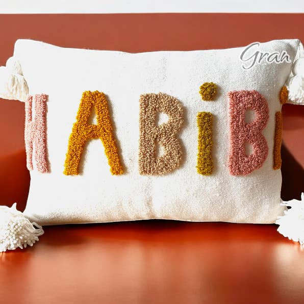 Gran Wholesale – wholesale Pillow/cushion – Child & baby – Handmade Decorative Pillow with Text & Tassels - Cozy Accent2