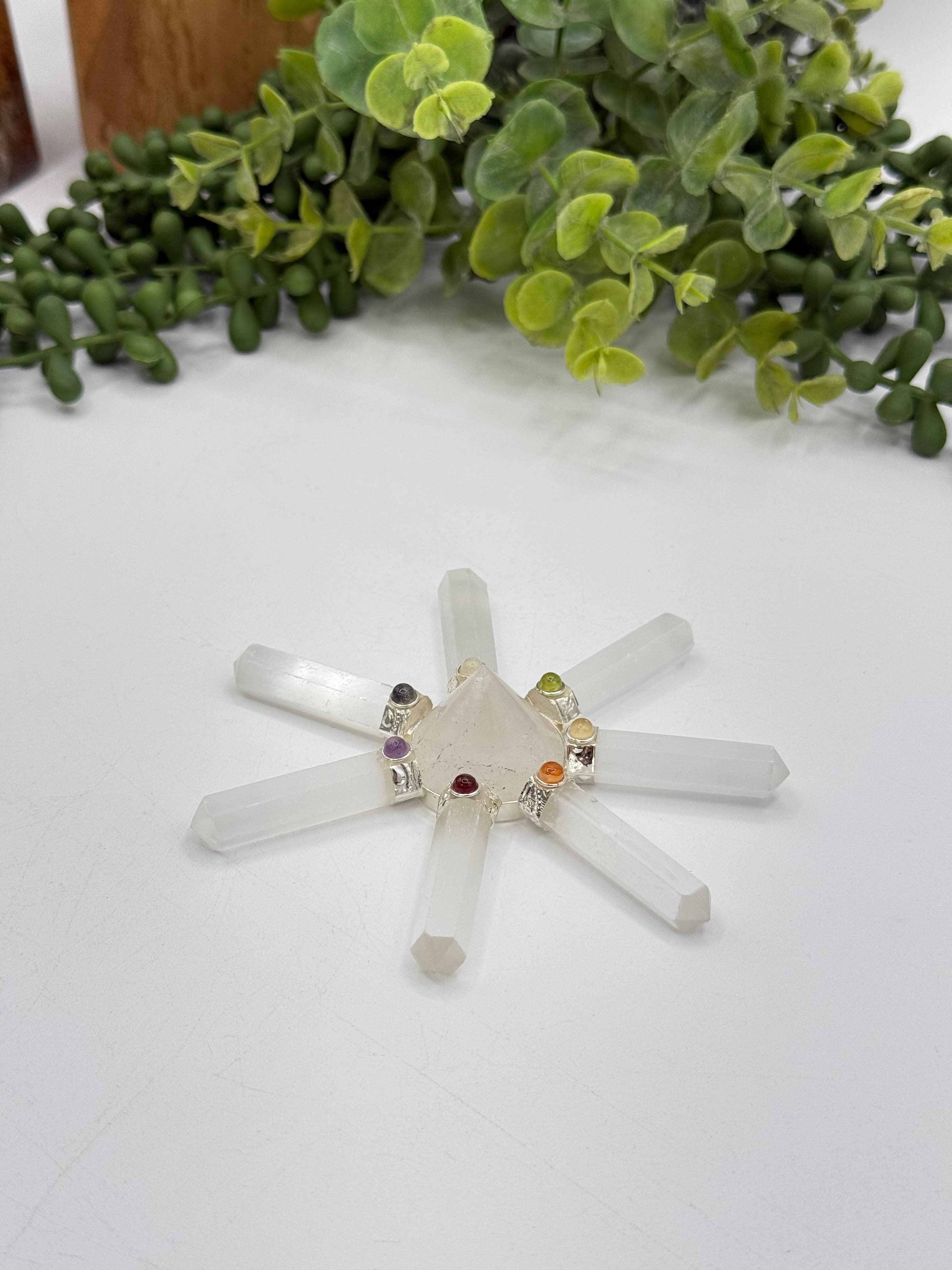 Meraki Gemstones - Vendita all'ingrosso Pietra/cristallo spirituale - Generatore di energia Selenite a 7 punti