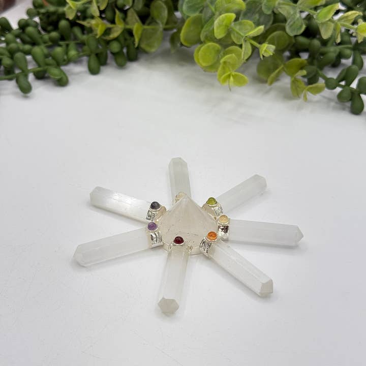 Meraki Gemstones - Wholesale Spiritual Stone/Crystal - Selenite 7-Point Energy Generator