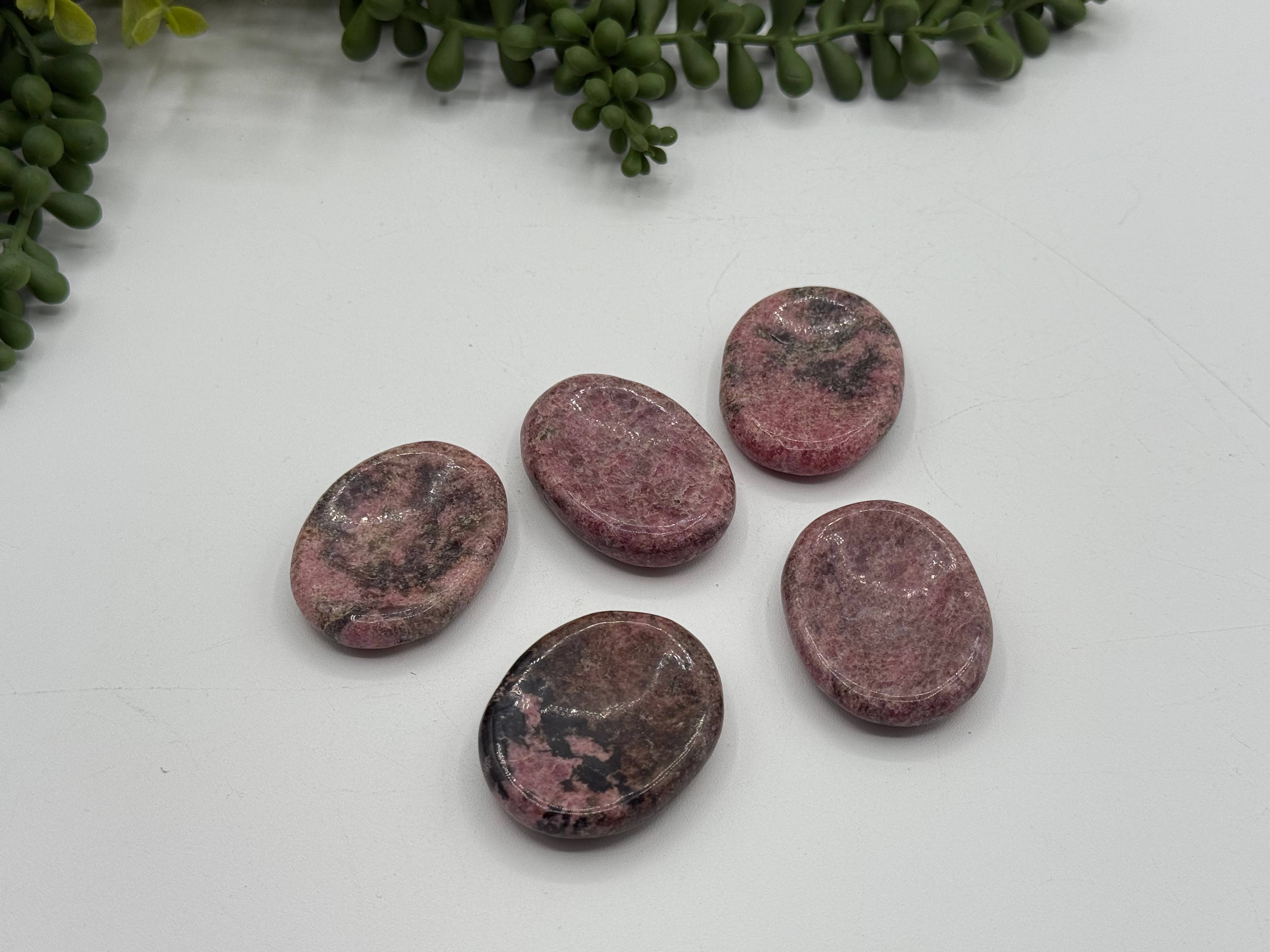 Meraki Gemstones - Wholesale Spiritual Stone/Crystal - Rhodonite Worry Stones 40x30x8mm2
