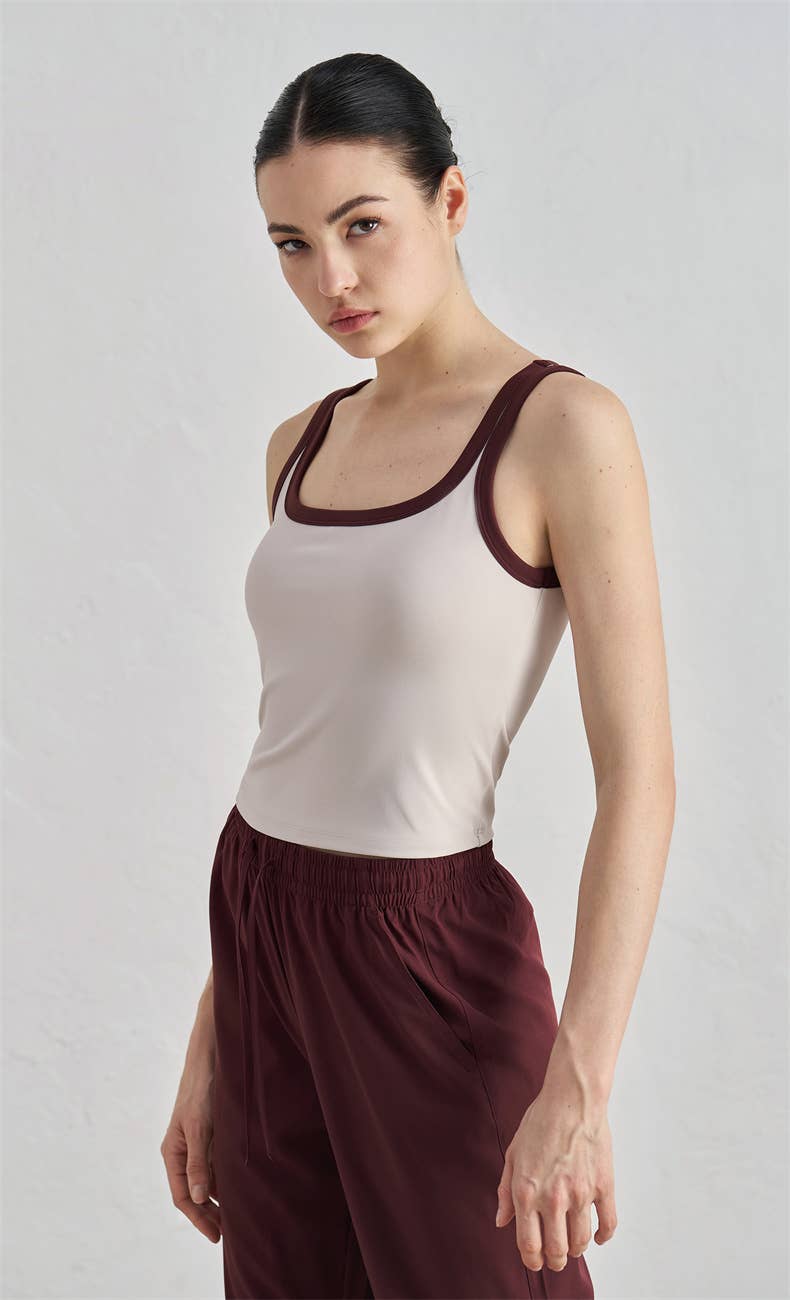 91thelabel – wholesale Athletic top – Women′s – Megan Color Contrast Tank Active Top1