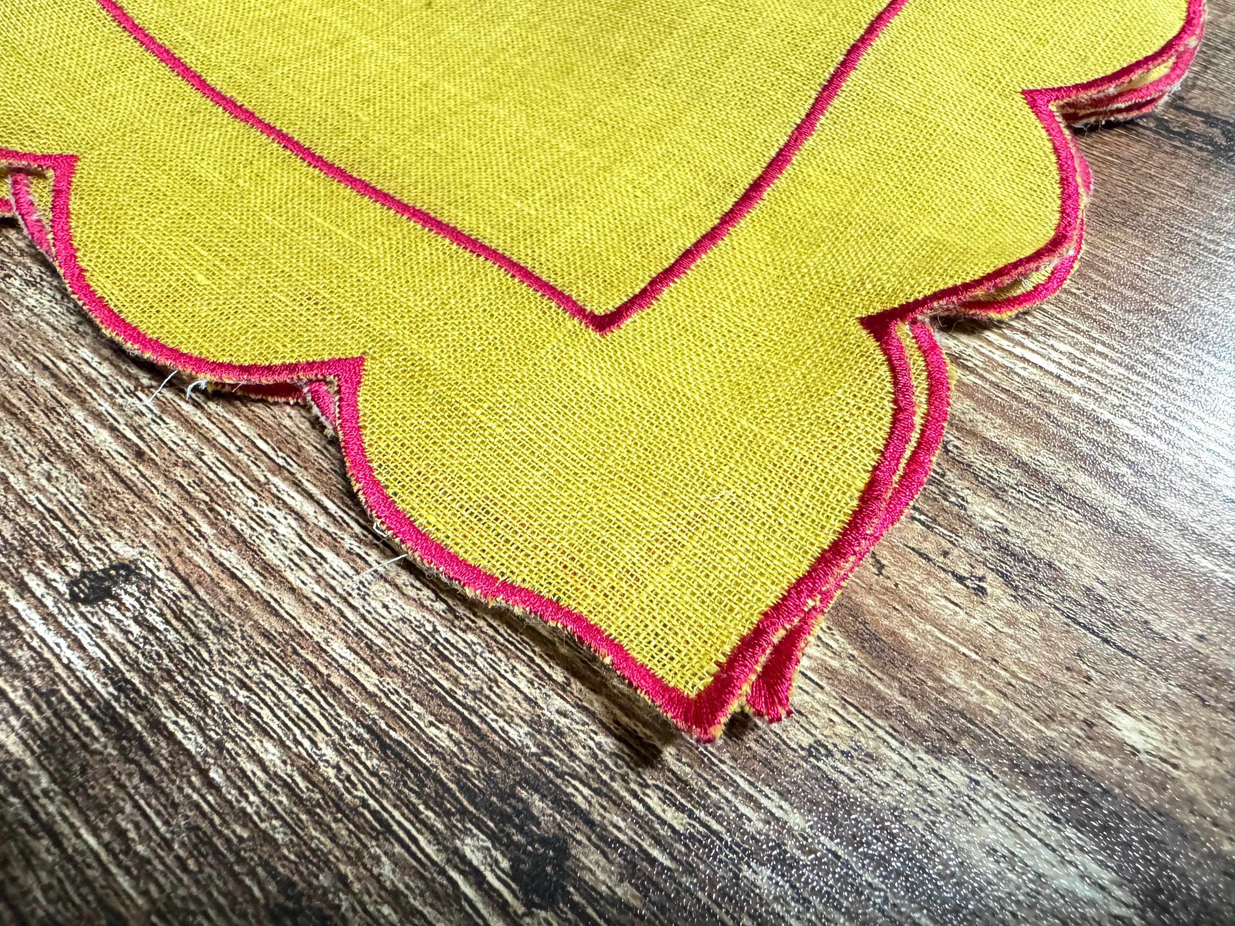 Essential Designs London - Vente Serviettes de table en tissu - Serviettes en lin à motif pétoncle (lot de 24 pièces)2