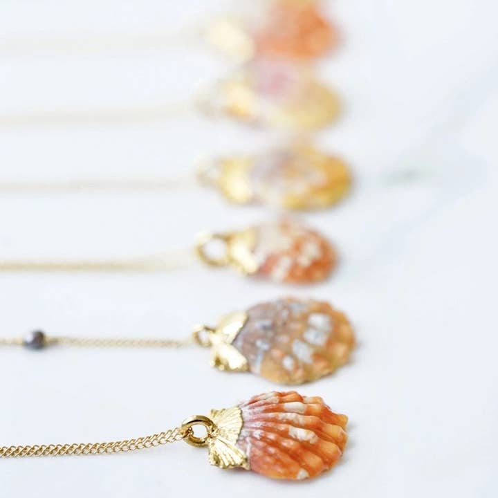 Rise Hawaii Jewelry - Wholesale Pendant/Charm Necklace - Sunrise Shell Necklace1