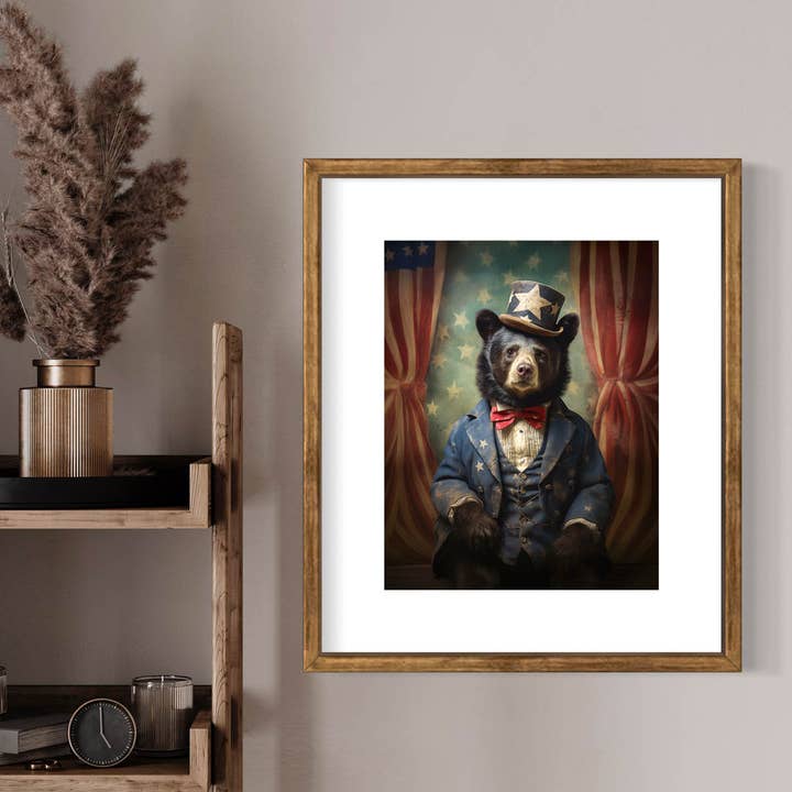 Salty Alyce - Wholesale Art Print - Bear in Star Hat Art Print 33AS
