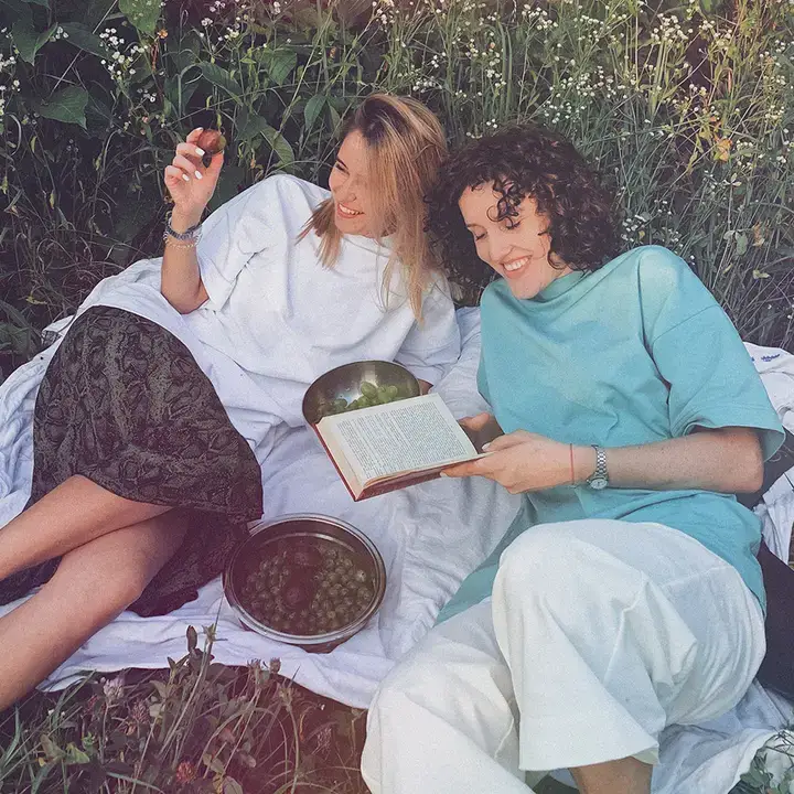 Moodcast Fragrance Co. - Wholesale Diffuser Fragrance Refill - Pura Smart Diffuser Refill - Vibes - Girls Trip - .33 oz1