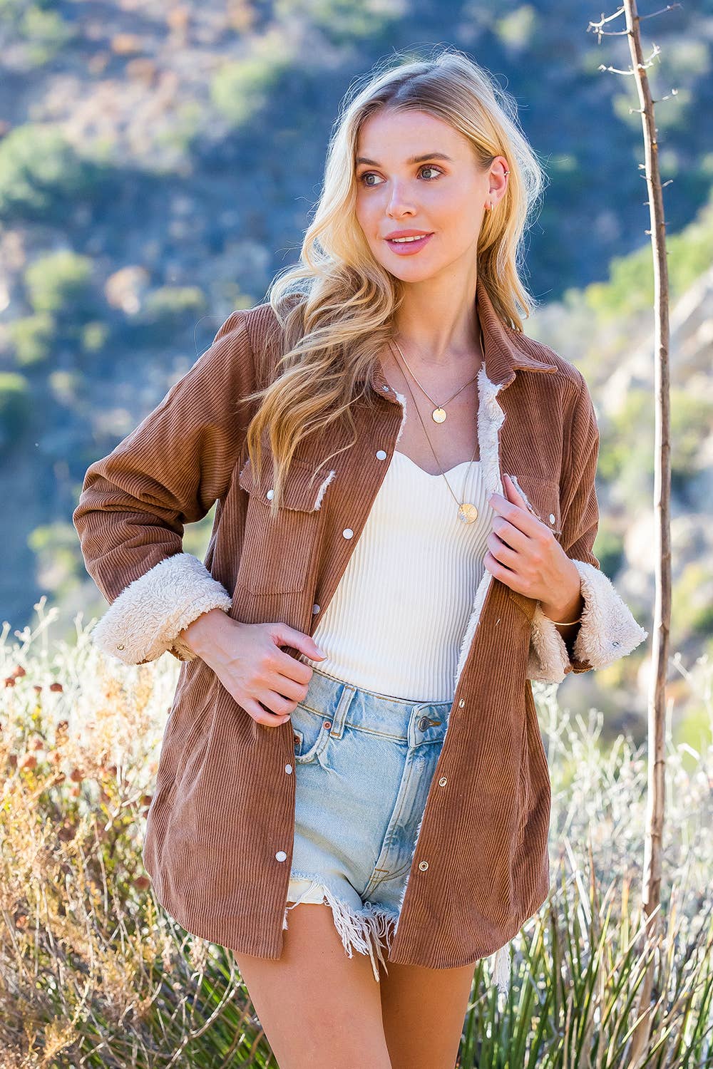 Bluivy - Wholesale Jacket - Women's - CORDUROY SHERPA-LINED JACKET43