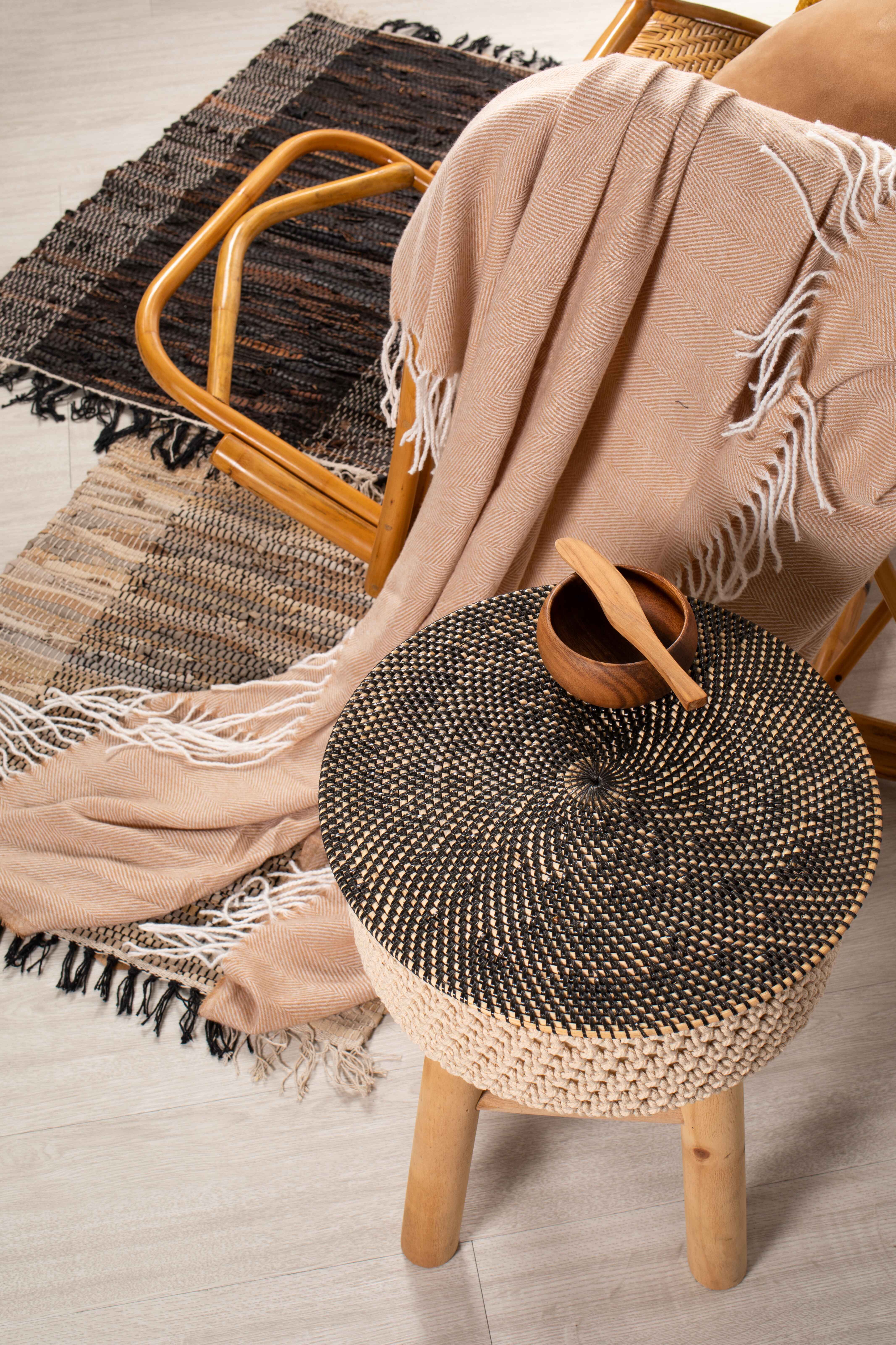 Tiseco - Wholesale Placemat - Placemat RATTAN - Round - Dia 36 cm, black1