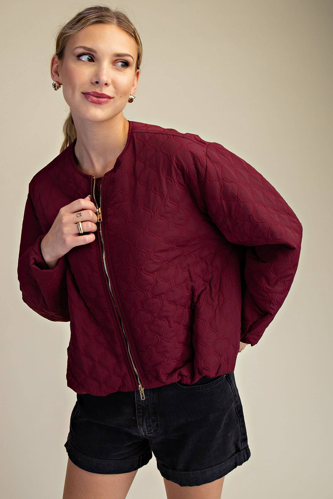 Glam - Wholesale Jacket - Women's - Round Neck Zipper Closure Quilted Jacket2