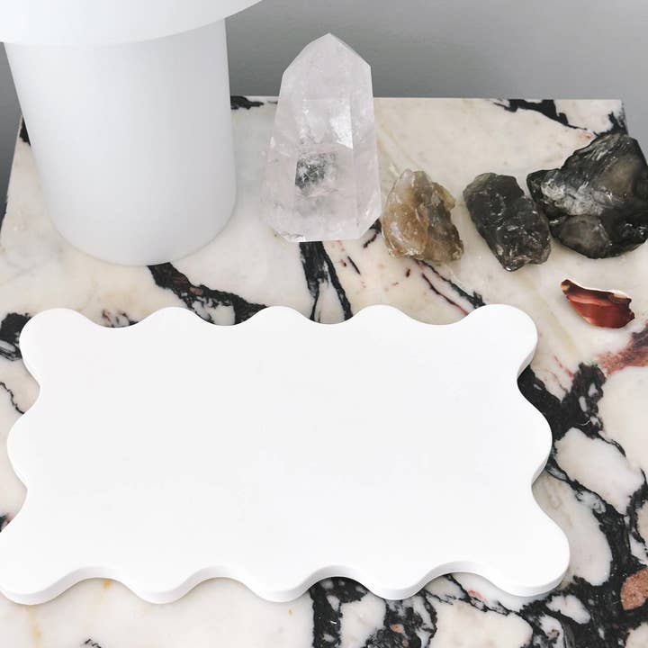 Cleanse & Co. - Wholesale Decorative tray - Wavy Edged Tray4