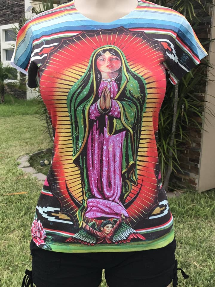 Cielito Lindo – wholesale T-shirts med screentryck – Dam – Virgen de Guadalupe T-Shirt