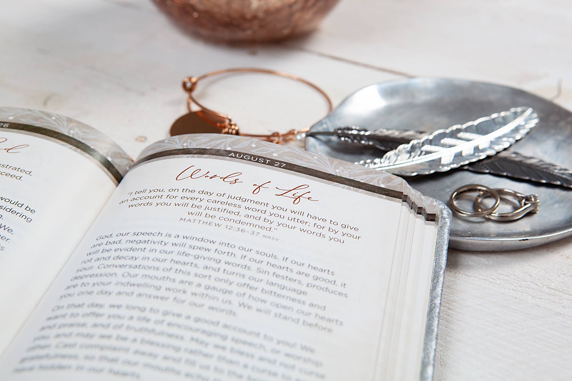 BroadStreet Publishing Group, LLC - Wholesale Religion Book - 365 Days of Prayer for Couples (Valentine's Day Gifts)3