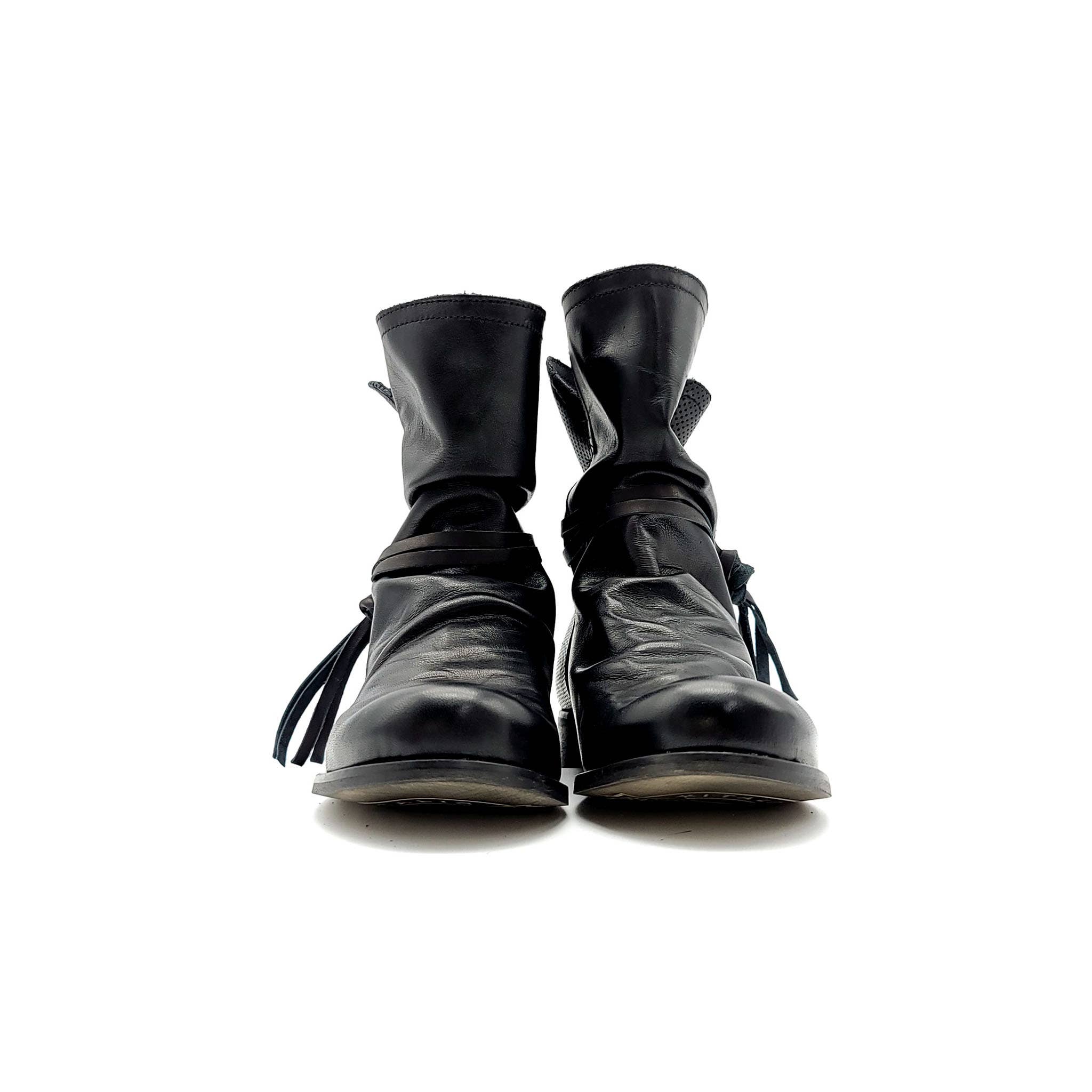 Eccellenza Donna – Botas - Mulher por atacado – Botins Venezia em couro preto3