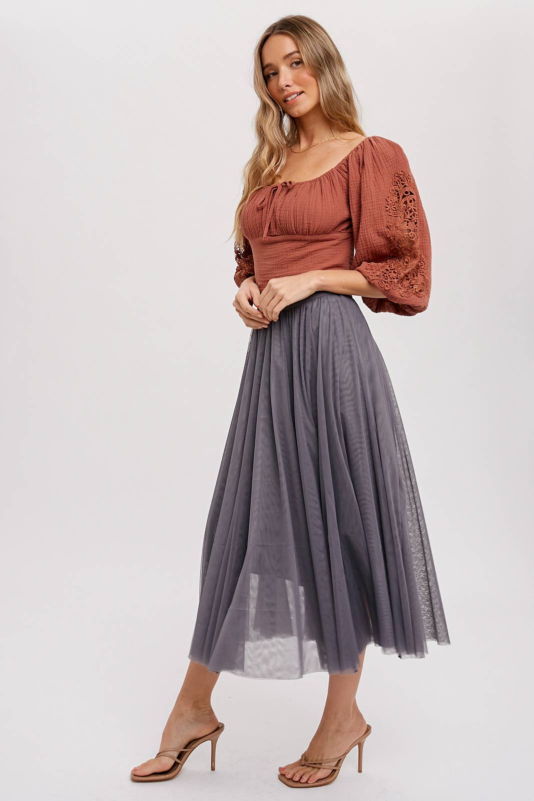Bluivy - Wholesale Skirt - Women's - TULLE MIDI SKIRT36