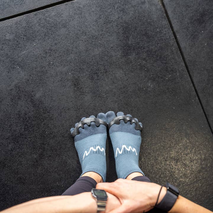 Spacer Mobility - Wholesale Socks - Unisex - All Day Stride Toe Socks - Unisex5