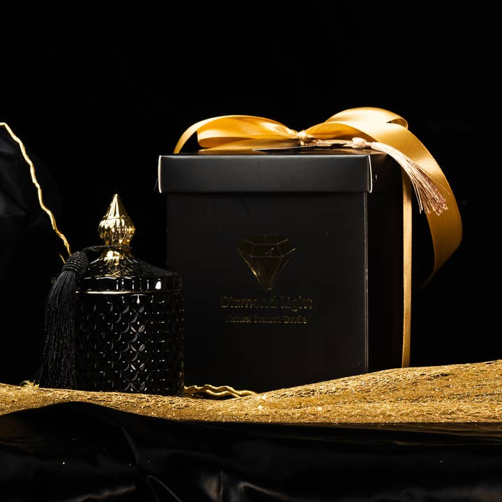 Bougie Black Orchid de la collection Liberty en édition limitée pour la vente par Diamond Light Luxury Scented Candles