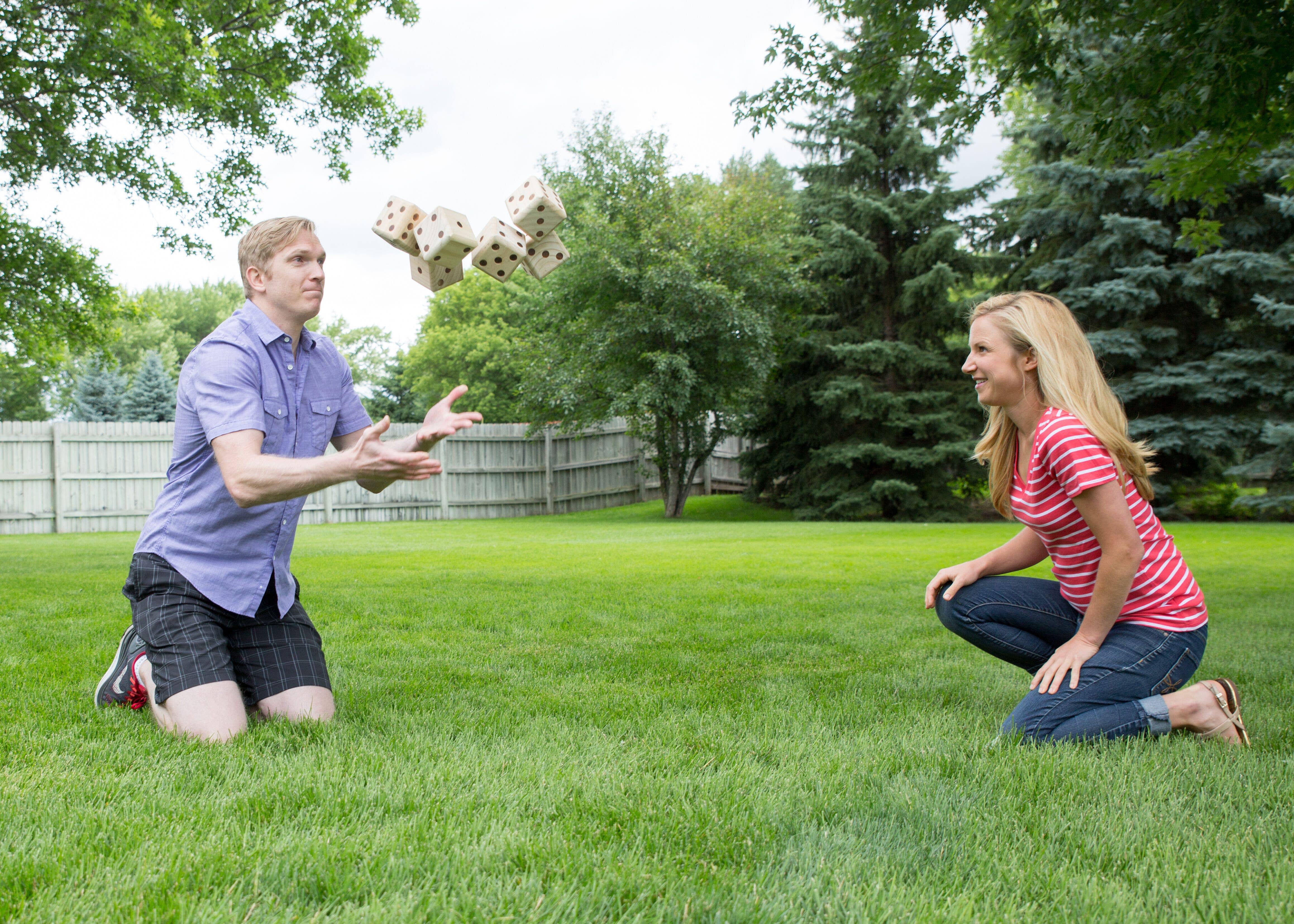 Yard Games – Engroshandel Terninger – Kæmpestore træterninger til udendørs spil8