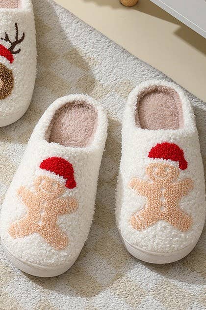 JOSSLYN by wall to wall – Engroshandel Slippers - Dame – Bløde plyssede hjemmesko med svampe, hjerte eller regnbue - varme og komfortable6
