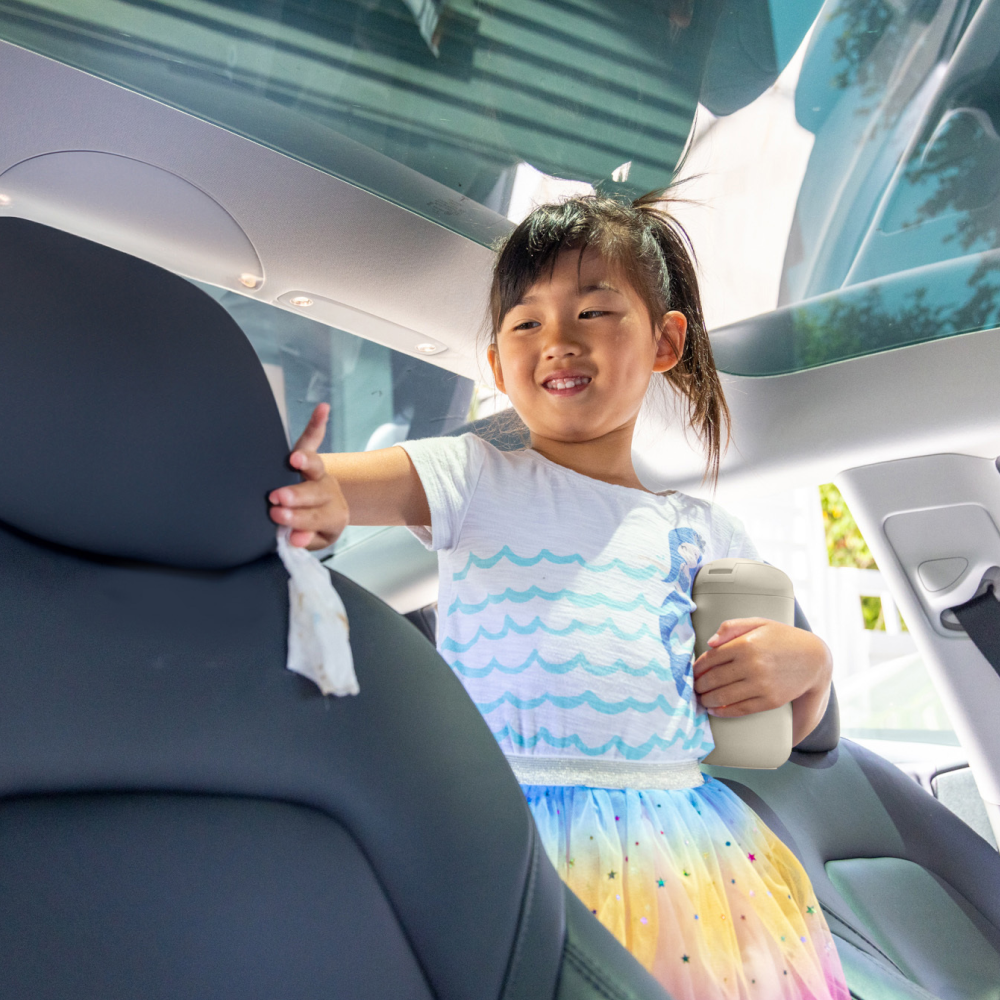 biom - Wholesale All-Purpose Cleaning Wipes - Biom Mini™ Dispenser7