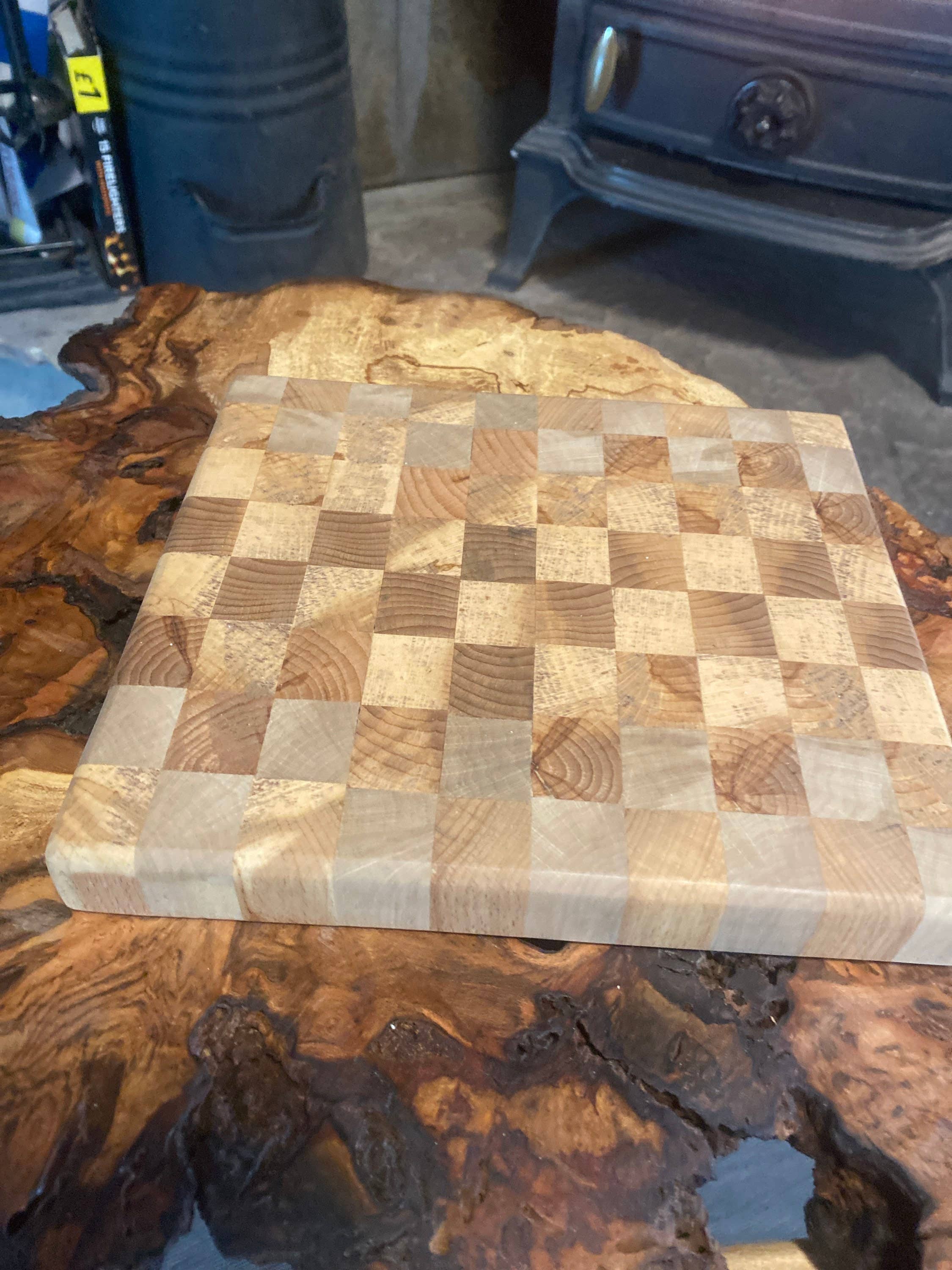 Bellmarlace – wholesale Cutting board – Introducing our exquisite End Grain Board with handle groves4