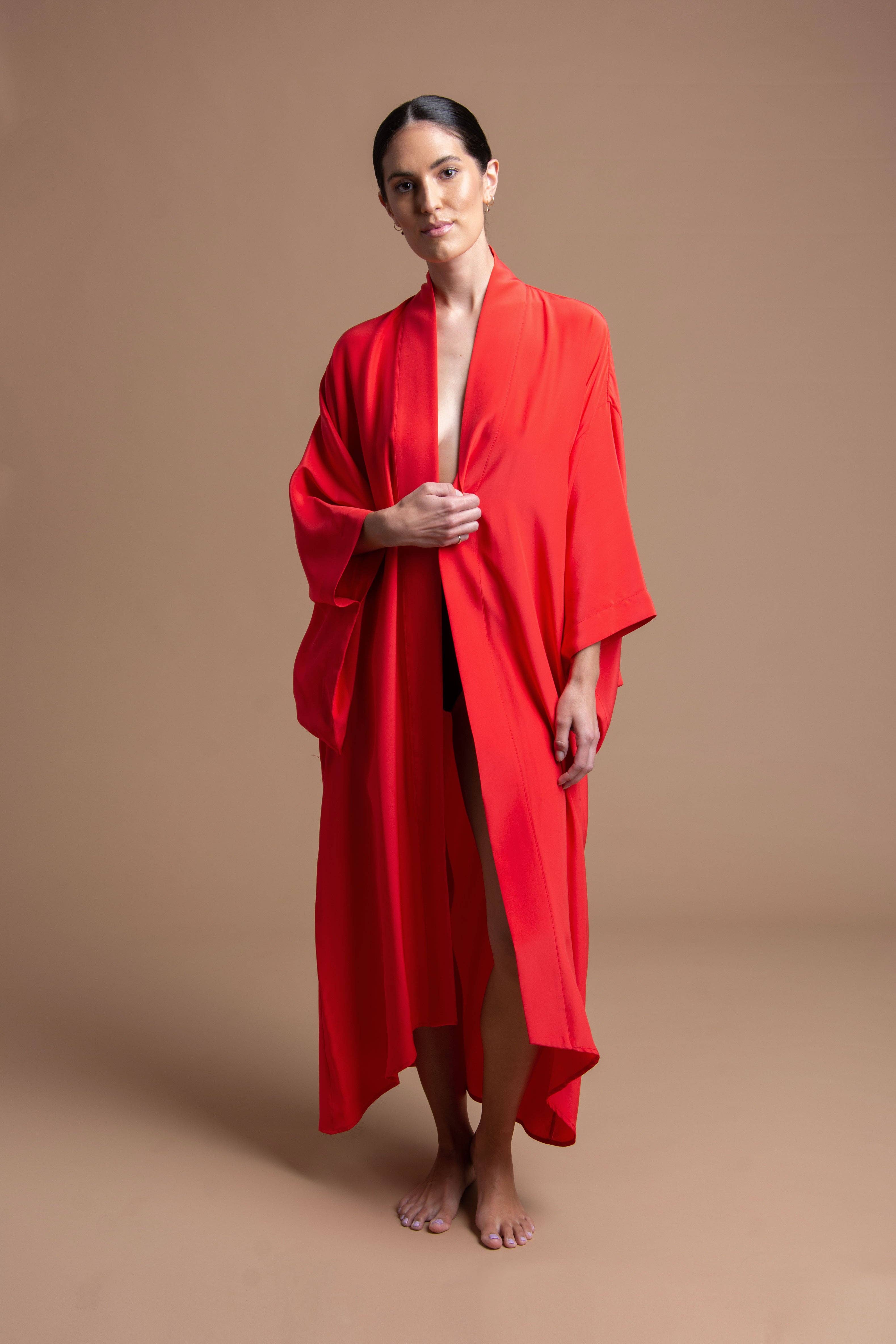 Kafka Simone - Vendita all'ingrosso Vestaglia - Donna - VESTAGLIA KIMONO YUKI IN SETA - ROSSO PASSIONE4