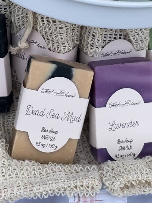 Natuurlijke koudproceszeep, dierproefvrije veganistische barzeep voor wholesale door First Bloom Fashion