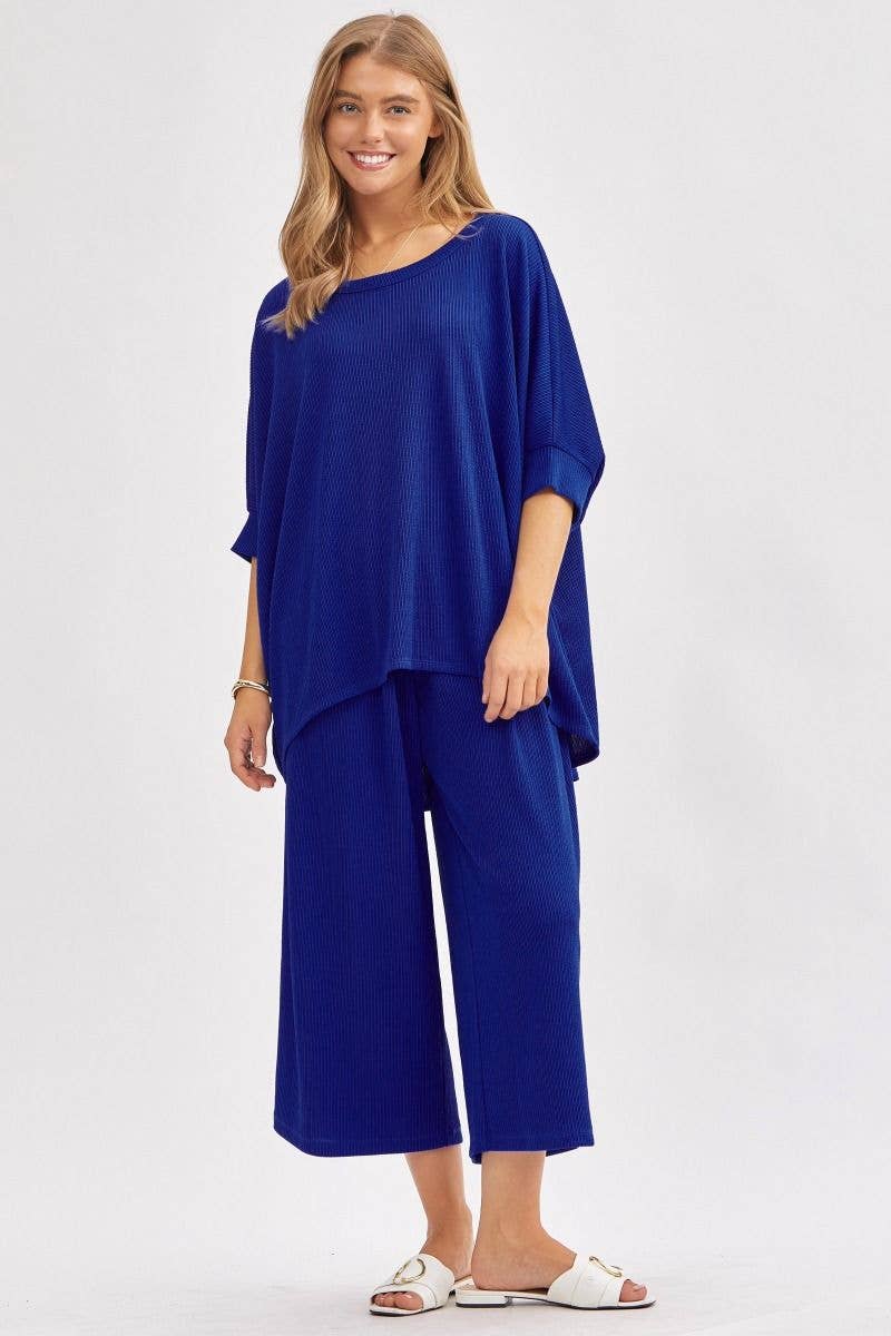 Dear Scarlett – Engroshandel Top- og buksesæt (IKKE Loungewear) - Dame – Solid Bluse + Bred Ben Sæt TRVSET-BALI23