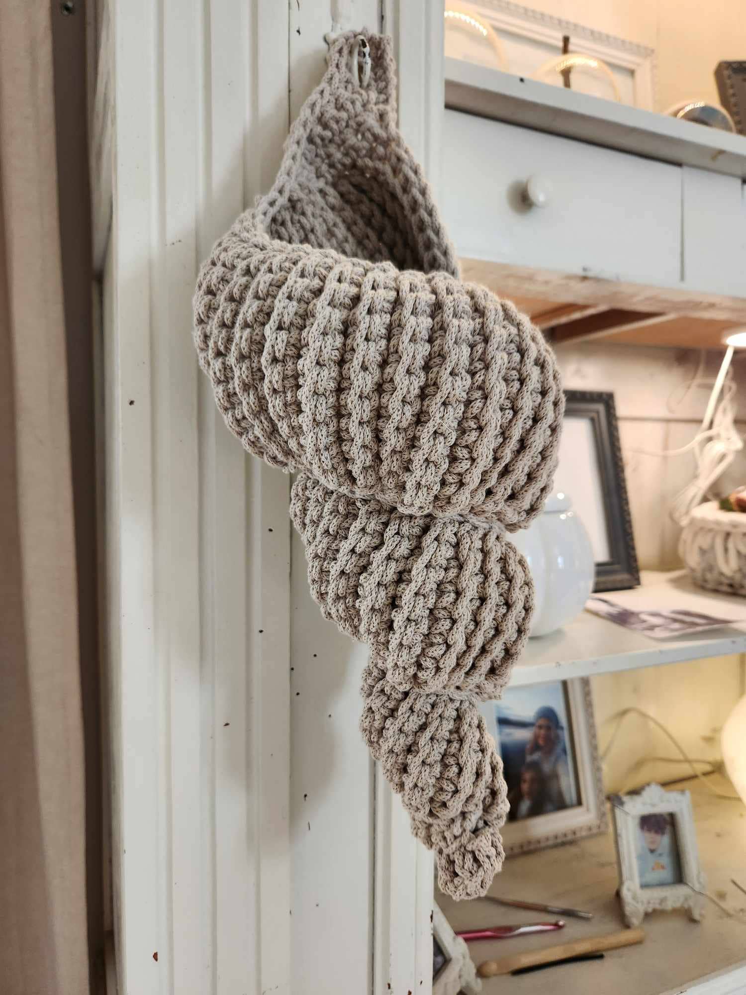 Naturalmarjory – wholesale Korg – Bulot M, dekorativ korg i bohemisk stil formad som snäcka5