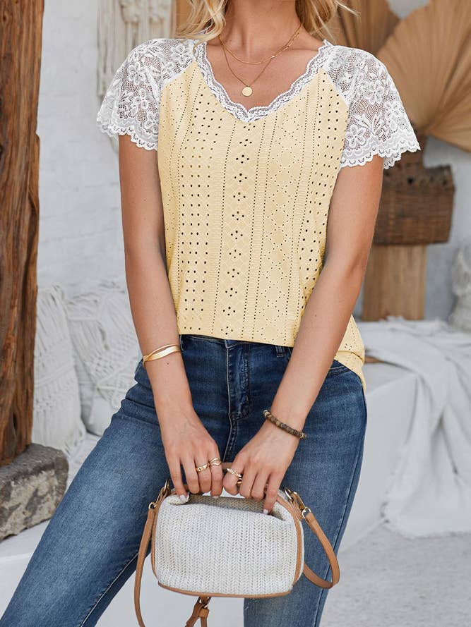 UNISHE - Vente Chemisier – femme - Top à manches courtes et col en V à œillets en crochet en dentelle ZK10813