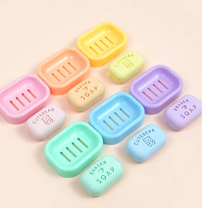 K-Wonderland – wholesale Eraser – CUTE BEAR Soap Eraser - School writing Desk Essencials3