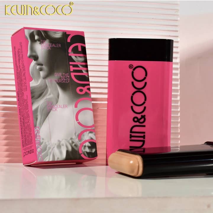 FOUNDATION STICK 12 KLEUREN KEVIN & COCO KC244737 voor wholesale door Kcosmetique
