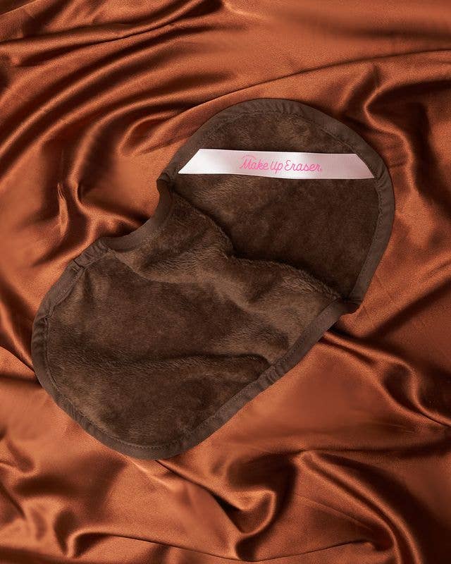 The Original MakeUp Eraser - Wholesale Makeup Remover - Mocha MakeUp Eraser PRO | The Color of The Year7