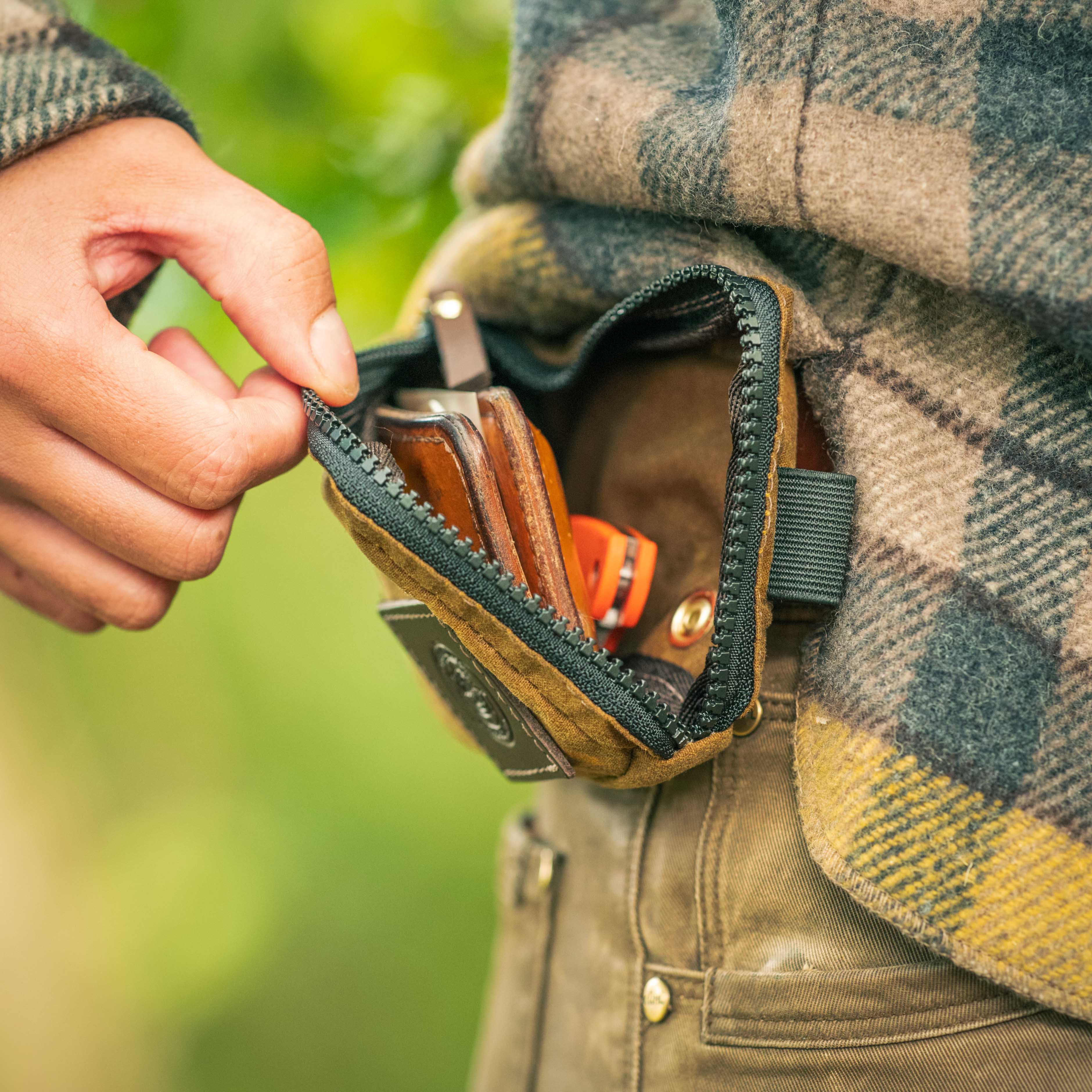Brown Compact Belt Pouch – Quick-Access Canvas EDC for wholesale on Faire2
