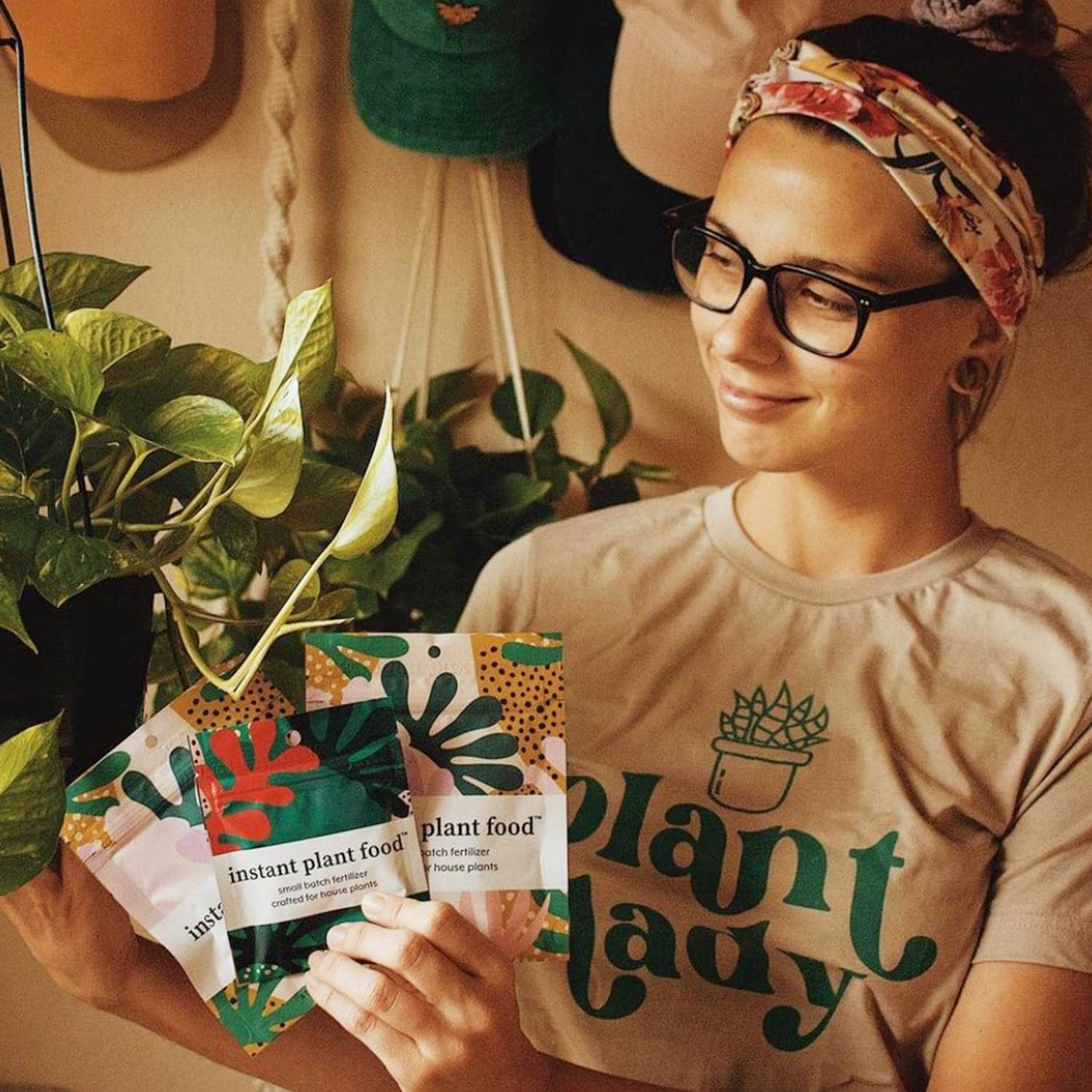 Instant Plant Food - Wholesale Fertilizer -  Instant Plant Food Houseplant Fertilizer 2-Tablet - BULK1