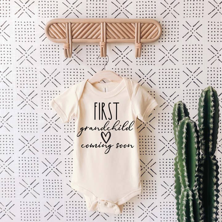 Das erste Enkelkind kommt bald Onesie® für den Großhandel von ZZ Threadz