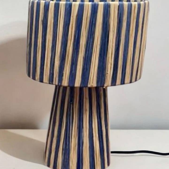 Gran Wholesale – Großhandel Akzent-/Schreibtischleuchte – Natürliche Raffia-Tischlampe — marokkanischer handgefertigter Korbschirm
