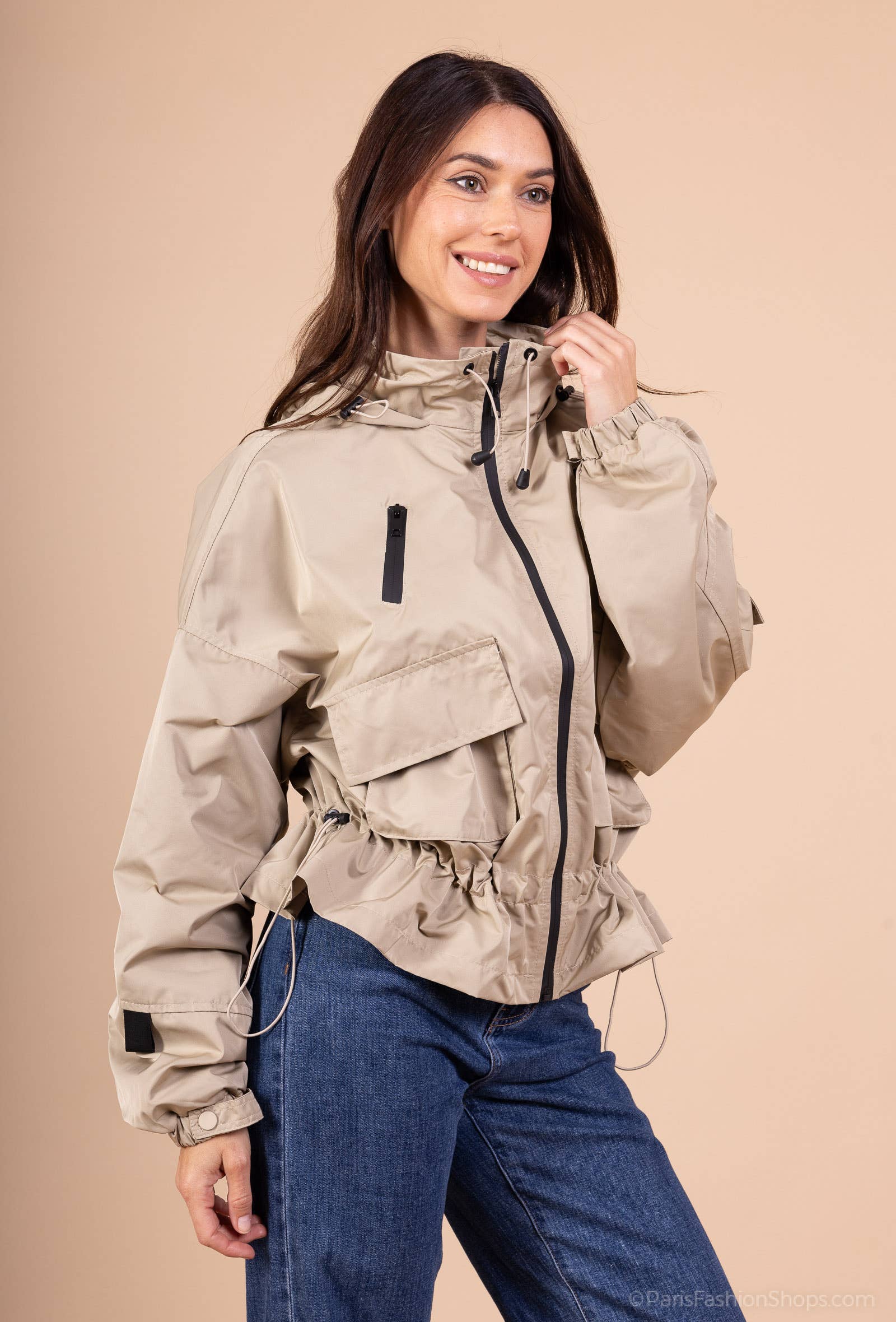 L'Emotion - Wholesale Jacket - Women's - Adjustable Hooded Waterproof Techwear Jacket