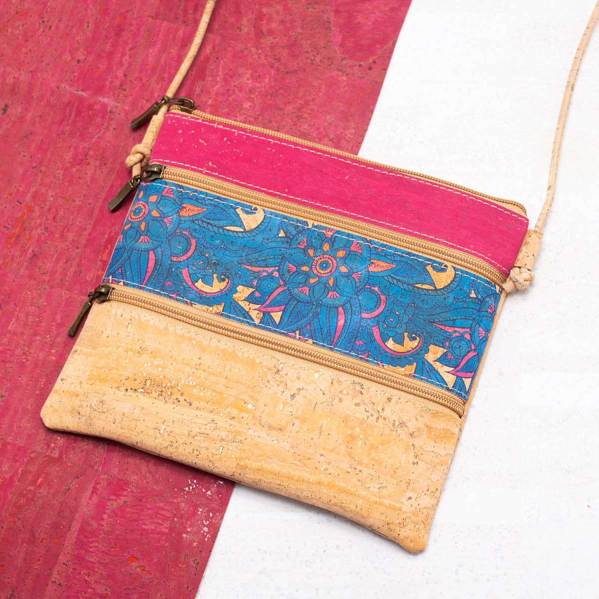 Meninas Bonitas Cork - Vente Sac à bandoulière – femme - Sac à bandoulière en liège pour femme avec coutures à motif en liège BAGP-2066