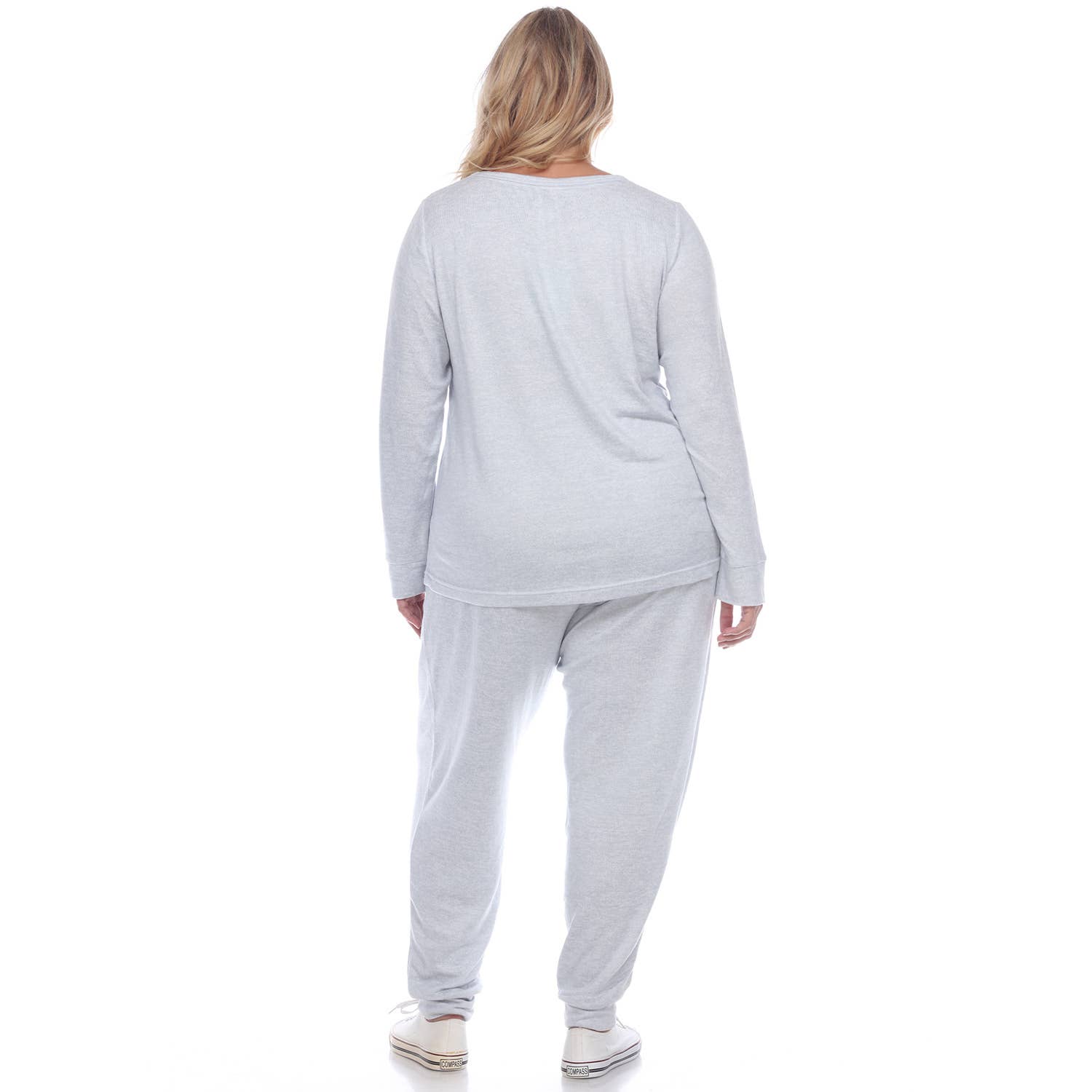 WHITE MARK – Großhandel Loungewear-Set – Damen – 2-teiliges Lounge-Set in Übergröße10