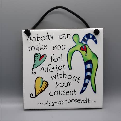 Azulejos cerámicos de nadie puede hacerte sentir inferiror para venta al por mayor de Florida Vibes Art / Mungo Key Designs