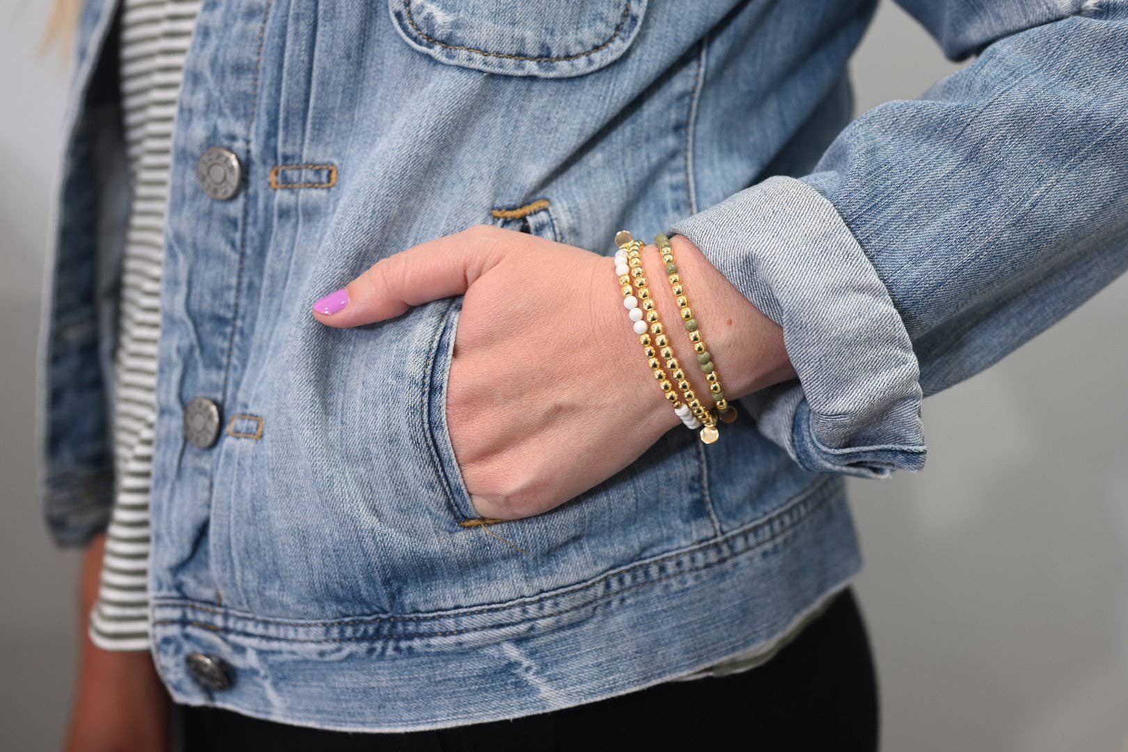 ETHICGOODS – wholesale Beaded bracelet – Gold PVD Stacker Bracelet1