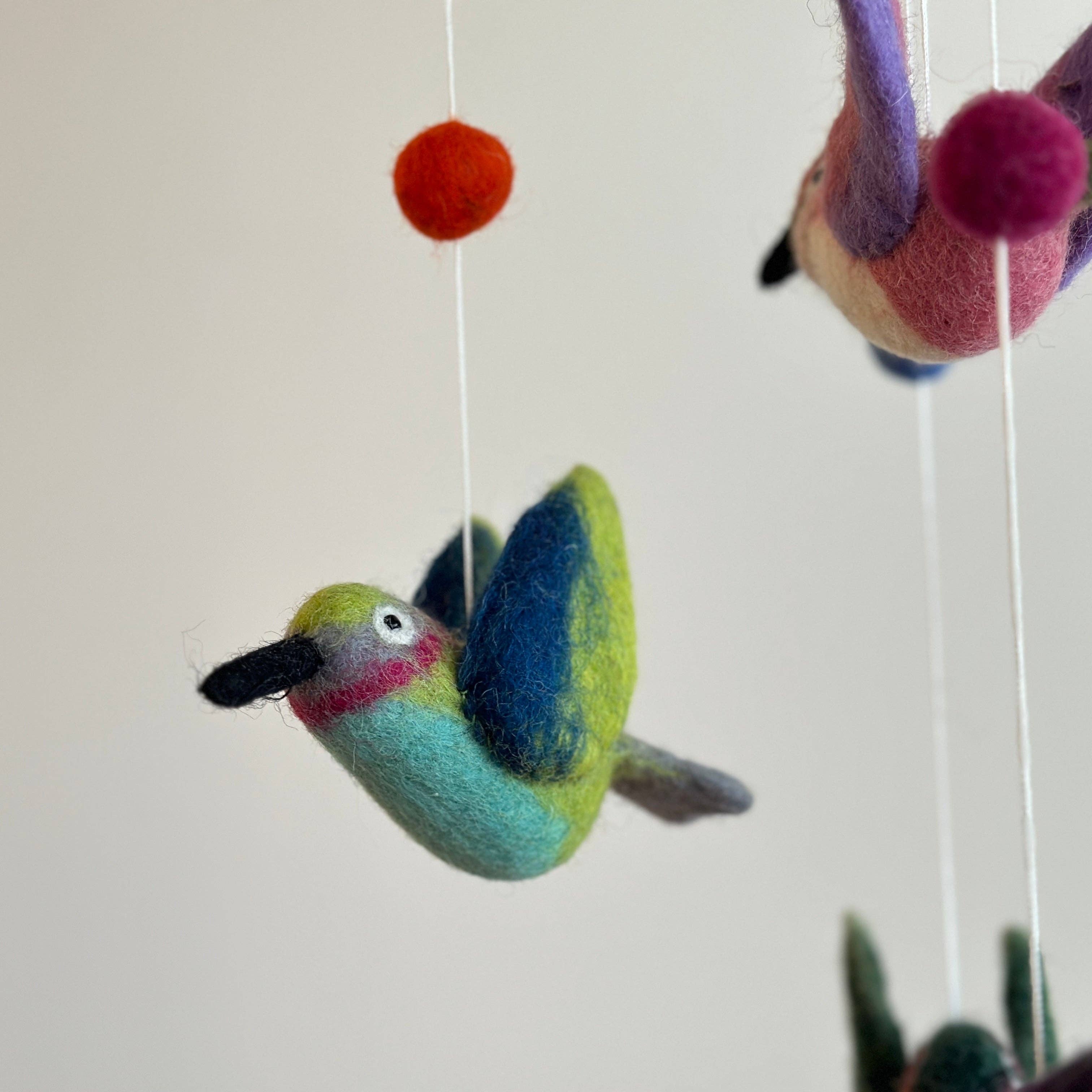 Ganapati & Co. - Wholesale Baby Mobile - Felt Baby Mobile - Humming Bird3