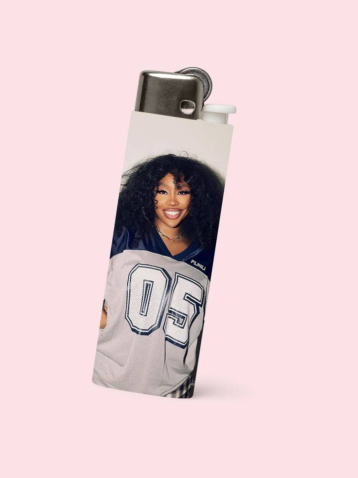 SZA Lighter per la vendita all'ingrosso da parte di Pop Cultur'd Co.