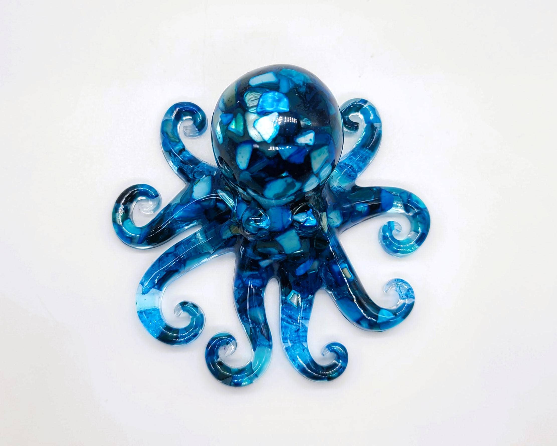 Slightly Askew Art - Wholesale Decorative Tabletop Object - Eco-Friendly Epoxy Resin Octopus with Crushed Sea Shells6