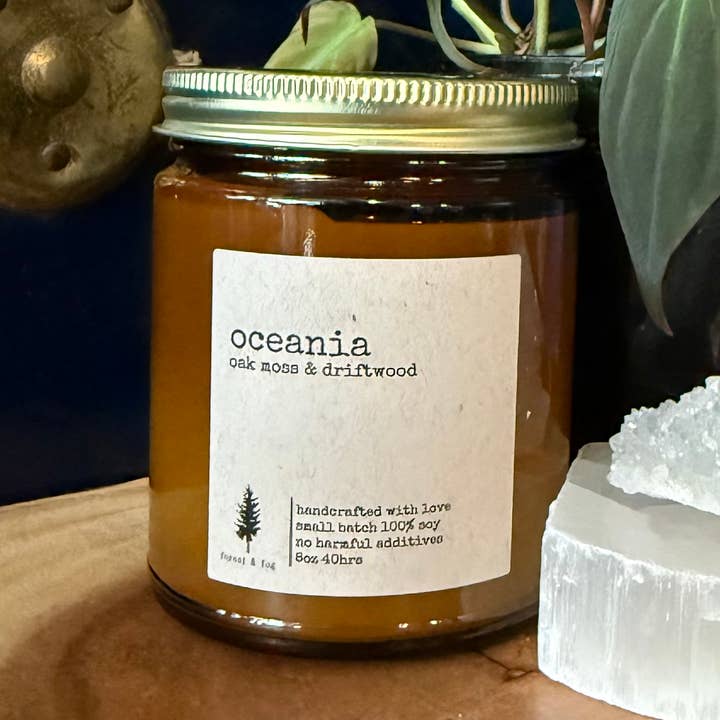 8oz Håndhældt Soja Lille Batch Lys-Oceania for engroshandel hos forest & fog