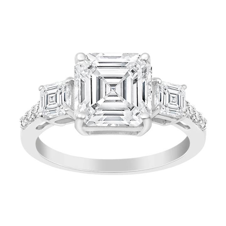 Bague de fiançailles solitaire en zircone cubique blanche de 7,5 carats pour la vente par Star Joya