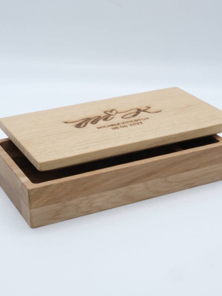 Wooden photo box to put wedding, engagement for wholesale by Woodinout