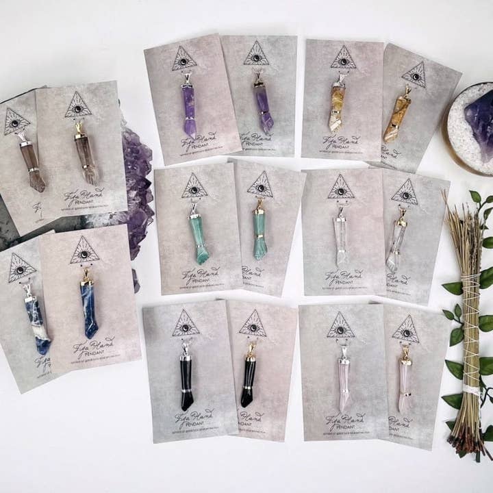 Rock Paradise - Wholesale Individual Charm/Pendant - Crystal Figa Hand Pendant14