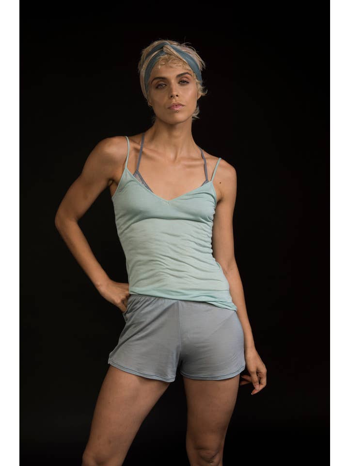 Aboutalisa - Wholesale Tank Top - Women's - V-neck tank top4