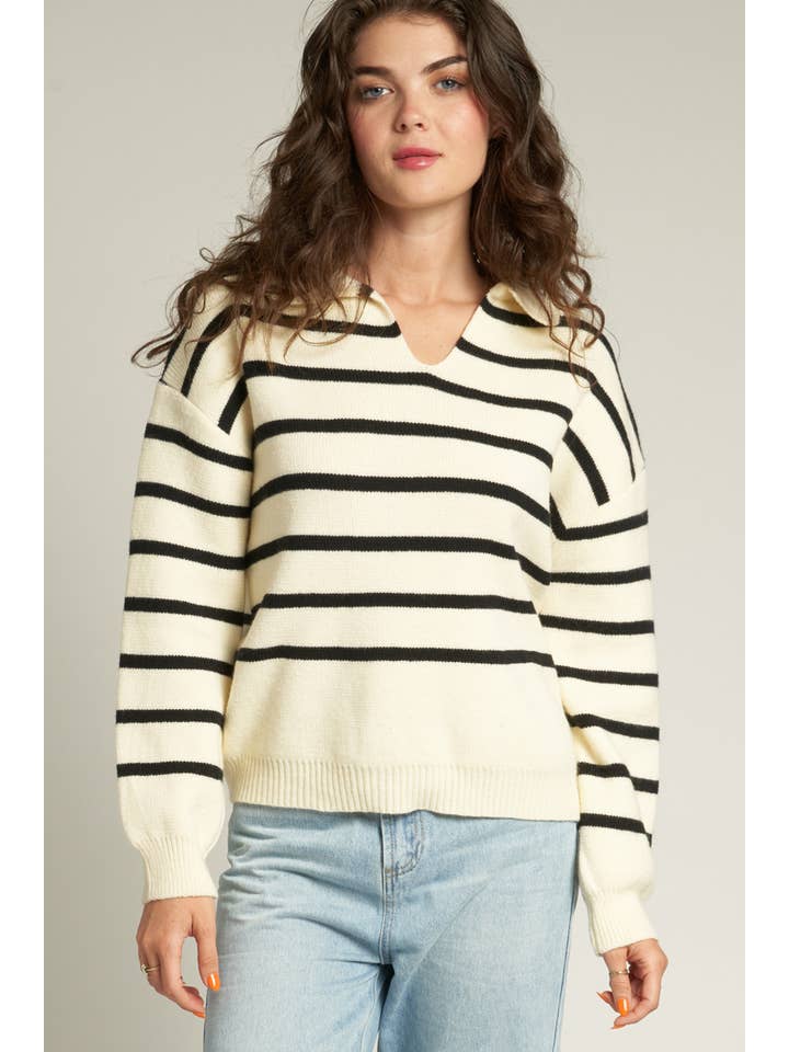 En Crème - Wholesale Knit Sweater - Women's - Striped Long Sleeve V-Neck Sweater Top1
